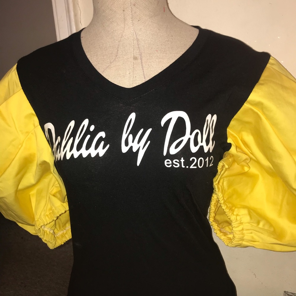 Puff Sleeve Fitted Tee